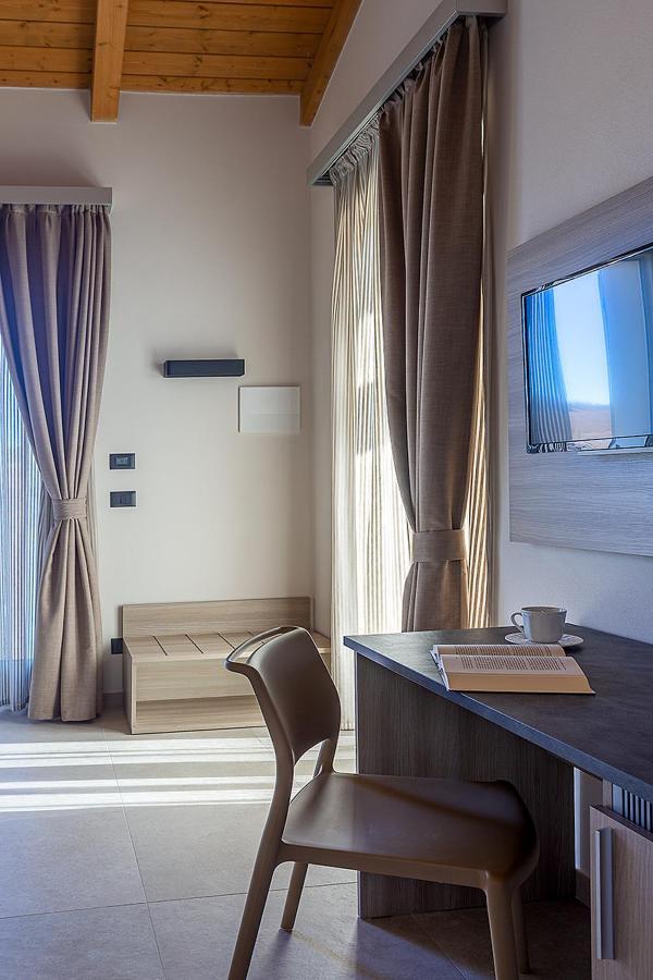 Chiabot Langhe Apartman Roddino Kültér fotó